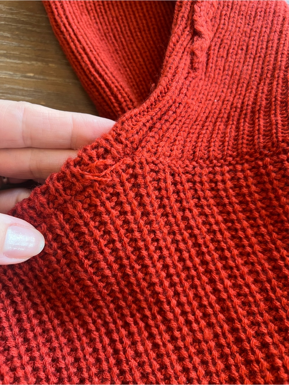 Le Lis Red Turtleneck Fringe Knit Sweater - Picture 10 of 10